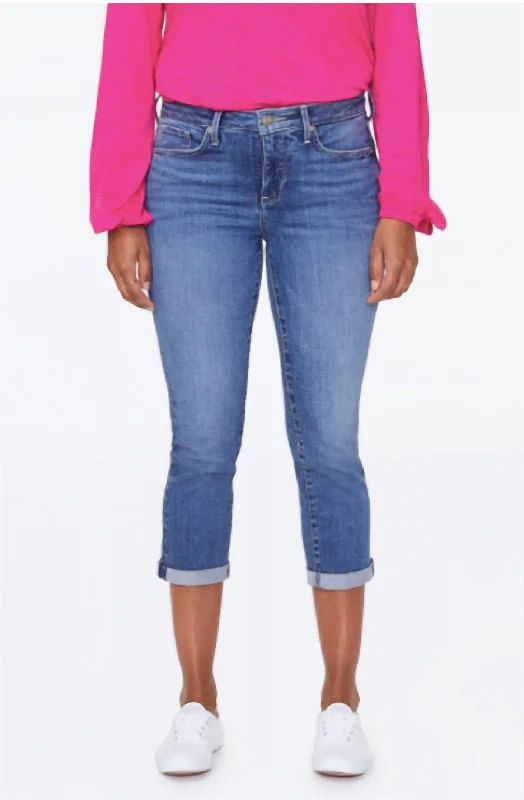 Chloe Skinny Capri Jean In Alton Wash