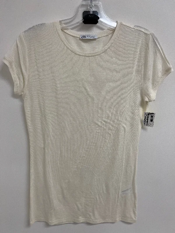 Top Short Sleeve By Zara In Cream, Size: L