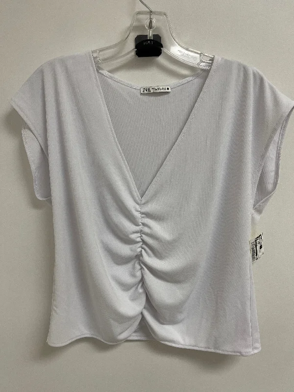 Top Short Sleeve By Zara In White, Size: M