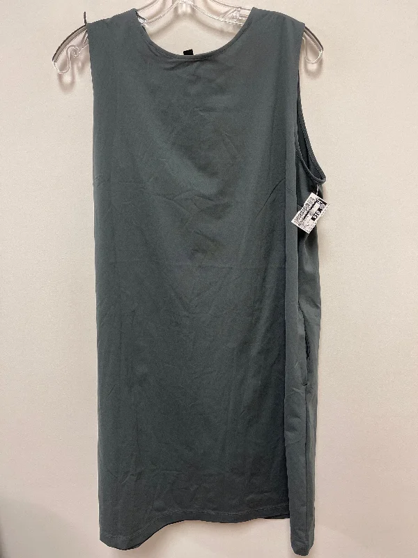 Dress Casual Midi By Uniqlo In Grey, Size: Xl