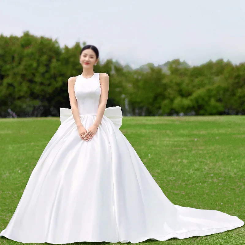 Choker & High Neck Satin Wedding Dress with Big Bowknot