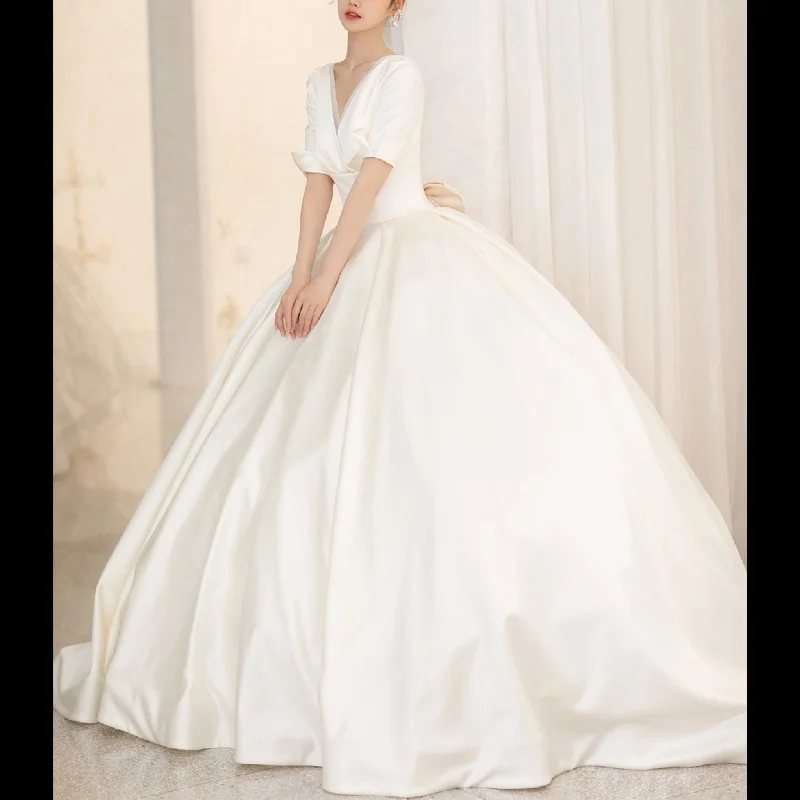 Elegant Double V-Neck Satin Wedding Gown with Half Sleeve